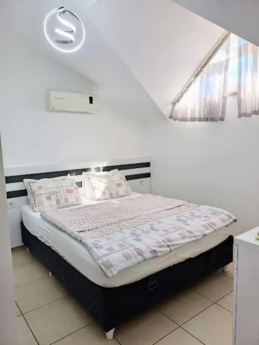 Paddys Apartments, Hisaroenue Fethiye 0*,